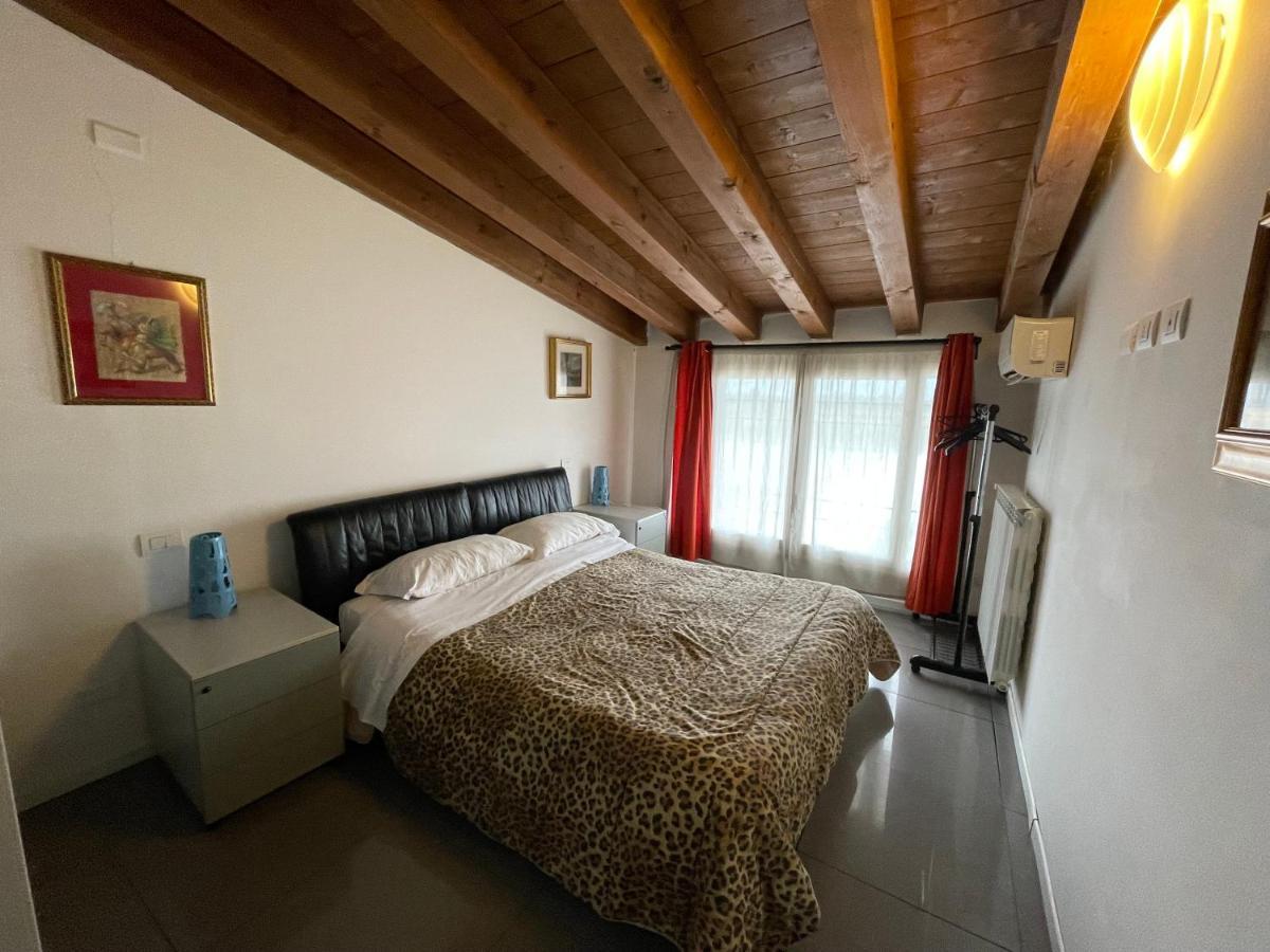 Milano Canal Apartments Bagian luar foto