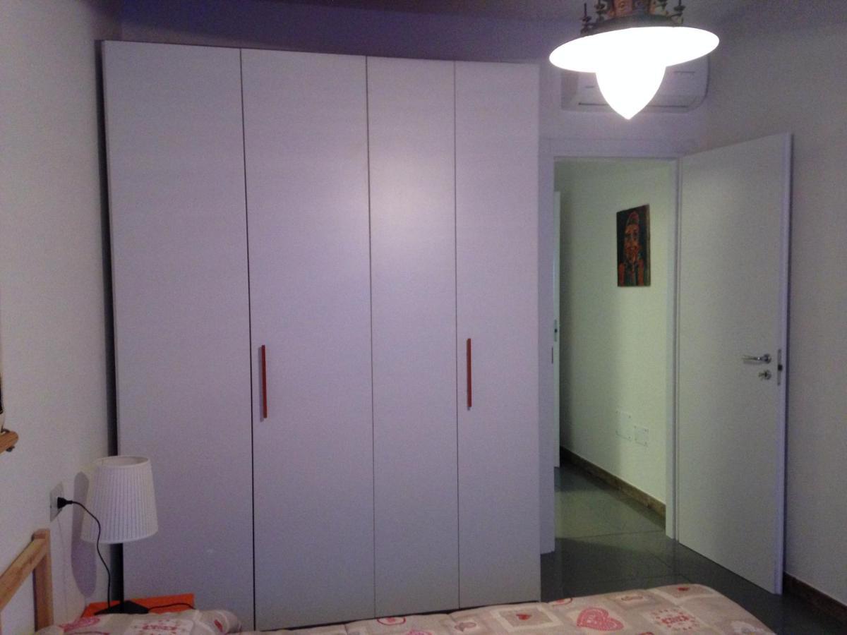 Milano Canal Apartments Bagian luar foto