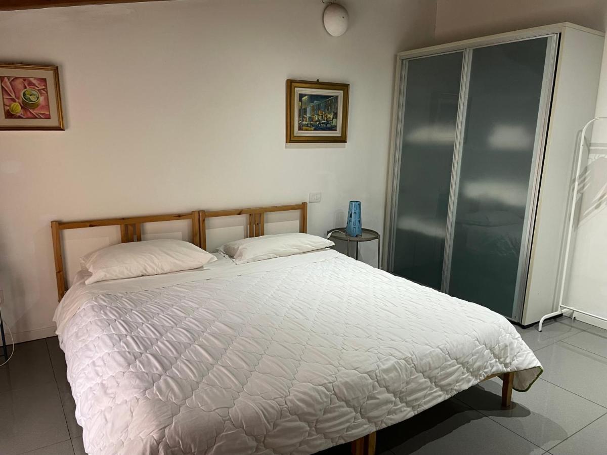 Milano Canal Apartments Bagian luar foto